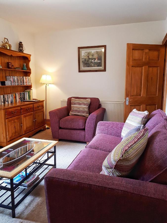 The Old Convent Holiday Apartments حصن أوغسطس المظهر الخارجي الصورة
