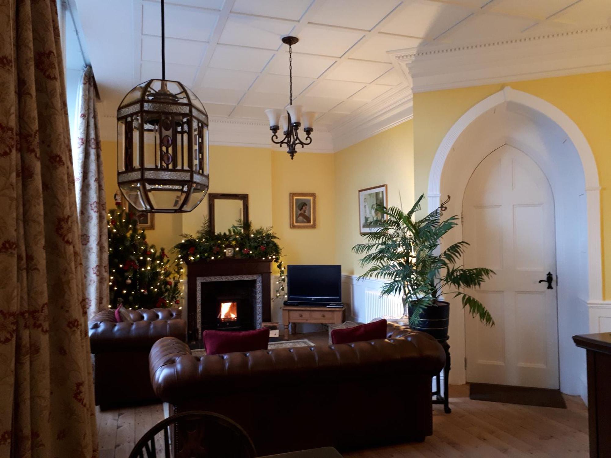 The Old Convent Holiday Apartments حصن أوغسطس المظهر الخارجي الصورة
