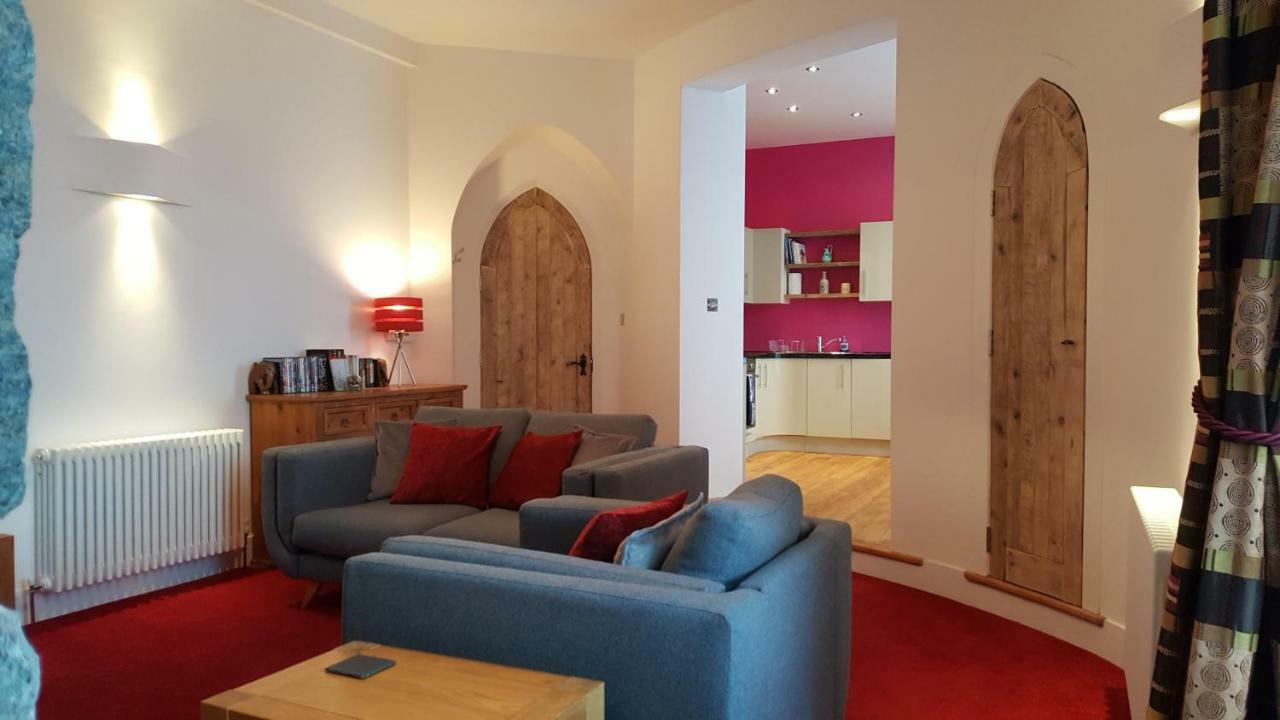 The Old Convent Holiday Apartments حصن أوغسطس المظهر الخارجي الصورة
