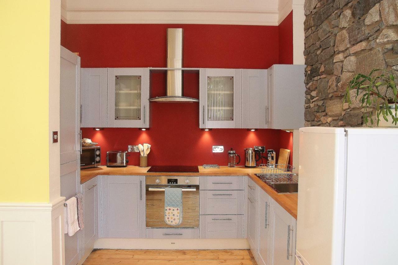 The Old Convent Holiday Apartments حصن أوغسطس المظهر الخارجي الصورة